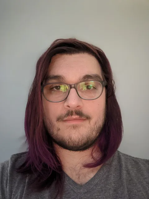 A headshot of Andrew Scaccetti, Linux Developer, Analyst and IT Support professional.
